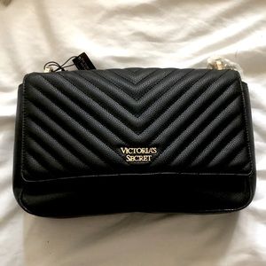 NEW chain shoulder bag